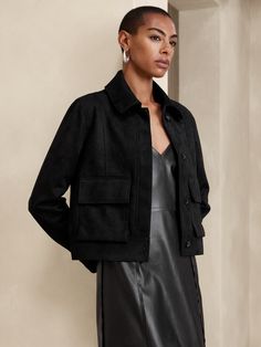 Black Suede Jacket Outfit, Suede Coat Women, Suede Jacket Outfit, Black Suede Jacket, Suede Jacket Women, Suede Outfit, Female Outfits, Ideal Wardrobe, Twill Jacket