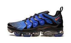 The Nike Air Vapormax Plus "Knicks" sports the same uniform colors as the storied NBA franchise.  The bold color scheme features black and blue covering much of the stretchy textile upper in a gradient fashion—black at the toe shifts from light blue to a more saturated blue, then moves back to black at the heel.  The distinct wavy cage overlay inspired by the classic Air Max Plus is draped in black, while pops of orange accents are found on the Nike branding at the tongue and rear.  VaporMax too Vapormax Plus Black, Gradient Fashion, Nike Vapormax Plus, Tn Plus, Nurse Inspiration, Saturated Blue, Air Vapormax Plus, Nike Branding, Nike Air Vapormax Plus