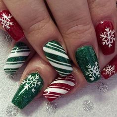 Noel Nail, Holidays Nails, 16 Tattoo, Festive Nails, Usa Nails, Green Acrylic Nails