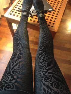 Goth Outfit Inspiration, Awesome Leggings, Velvet Pattern, Cut Leggings, Burnout Velvet, Pattern Leggings