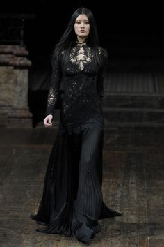 Julien Macdonald at London Fall 2011 Zoot Suits, Ellie Saab, Victorian Goth, Prom Dress, Gothic Wedding, Gothic Beauty, Gothic Girls, Gothic Dress, Dark Beauty
