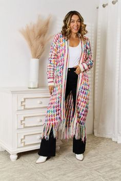 The Color Outside the Lines Cardigan is a statement piece for sure! It features a full-length duster design with a fringe hem detail and colorful accents. This cardigan is for the gal that doesn't want to blend in. Be bold. Be courageous. Be unique. Available in 3 colors: Multi is Multi-Colored with a Black Background Red/White is Multi-Colored with a White Background Black/White is black, white, and grey with a White Background Features: Fringe Hem Stretch: Moderately stretchy Care instructions Front Fringe, Style Casual Chic, Cardigan Kimono, Winter Typ, Maxi Dress Formal, Clothes Style, Open Front Cardigan, Formal Evening Dresses, Black White Red