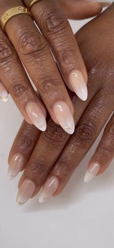 👰💅 Elegant Bridal Nail Designs for Your Special Day! Elegant Bridal Nails, Old Money Nails, Money Nails, Bridal Nails Designs, Dark Red Nails, French Tip Nail Designs, Classy Nail Designs, Classic French Manicure, Minimal Nails