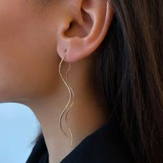 Gold Structured Drop Earrings Tassel Style Brand New Gold Thread Earrings, Threader Earrings Gold, Formal Jewelry, Thread Earrings, Anthropologie Jewelry, Classy Jewelry, Threader Earrings, Trendy Jewelry, Dainty Jewelry