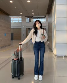 Ootd Non Hijab, Smart Casual Women Outfits, Casual Women Outfits, Mode Ulzzang, Outfit Elegantes, Non Hijab, Smart Casual Women, Simple Casual Outfits