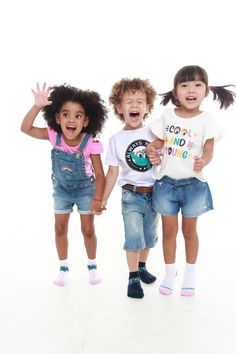 Bts 2023, Kids Winter Fashion, Kid Lifestyle, Outdoor Shoot, Girls Graphic Tee, Child Friendly