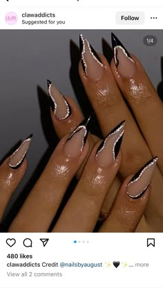 Desi Nails, Simple Stiletto Nails, Black Almond Nails, Acrylic Nails Stiletto, Black Acrylic Nails, Glamour Nails, Stiletto Nails Designs, Formal Nails, Work Nails