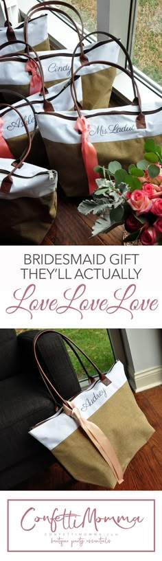 the bridesmaid gift has been made with paper and ribbon to give it as favors