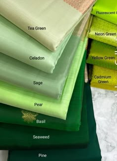 the different colors of silks are shown in this image, including green and yellow