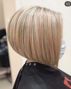 Inverted Blonde Bob Hairstyles, Best Bob Haircuts For Fine Hair, Blond Inverted Bob, Blonde Angled Bob Medium, Short Blonde Aline Bob, Blonde Angled Bob Short, Stacked Hair, Angled Bob Haircuts, Inverted Bob Hairstyles