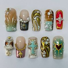 Hello beautiful! 💅 Welcome to my shop. Dive in and find the perfect style hand painted Press on Art just for you! Old-world elegance! Grandeur and sophistication for your fingertips. Feature Photo Shape: Medium Square ~25 mm Sweetheart Nails, Celestial Nails, Lily Nails, Sasha Obama, Pink Magic, Nail Art Set, Nail Sets, Ballerina Nails, Beautiful Nail Art