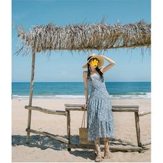 Beach Outfit Niche Blue Floral Slip Dress Material: Chiffon Style: Sweet, Boho Size: S, M, L Color: Blue Applicable Scene: Leisure, Daily,Vacation Outfit Niche, Chiffon Style, Floral Slip Dress, Chiffon Fashion, Dress Material, Dress Materials, Beach Outfit, Blue Floral, Slip Dress