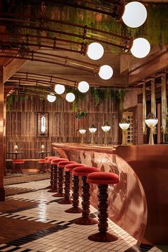 Chair Design Restaurant, Back Of Bar Design, Middle Eastern Restaurant Design, Restaurant Bar Lighting, College Dining Hall, Restaurant Lighting Design, Bar Decor Ideas, Restaurant Bar Design