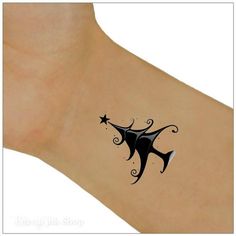 Temporary Tattoo Christmas Tree 2 Wrist Tattoos by UnrealInkShop Halloween And Christmas Tattoo, Tree With Snow Tattoo, Halloween Tree Tattoo Ideas, Heart Tattoo Wrist, Christmas Tattoo, Paw Heart, Tattoo Care