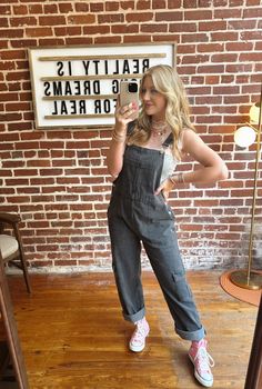 Black Vintage Washed Overalls Functional Side Pockets Cargo Pockets Front Pocket Adjustable Straps These have an oversized fit. Elizabeth is pictured wearing the size small. Overalls With Chelsea Boots, Gray Overalls Outfit, Black Overall Outfit, Overalls Outfit Grunge, 90s Overalls Outfit, Black Overalls Outfit, Denim Overalls Outfit, Cowgirl Clothes, Black Denim Overalls