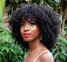 What a beautiful chocolate young lady,beautiful face and nice skin Curly Hair Pictures, Curly Crochet Braids, Afro Wig, Afro Wigs, Curly Girl Hairstyles