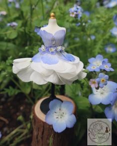 Gaun Abad Pertengahan, Fairy Dresses, Fairy Clothes, Blue Fairy, Mini Robes, Flower Fairy, Flower Dress, Fairy Dress, Arte Floral