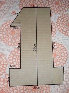 an image of a sewing machine ruler with measurements for the top and bottom half of it