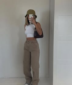 Looks Pinterest, Tomboy Style Outfits, Causual Outfits, Streetwear Fashion Women, Winter Trends, Swaggy Outfits, Mode Inspo, Tomboy Fashion, Teenage Fashion Outfits