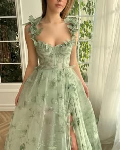 Prom Dresses Elegant, Gaun Fashion, Dresses Formal Elegant, Evening Party Gowns, Womens Prom Dresses, Prom Dress Inspiration, Cute Prom Dresses, Ball Gowns Evening, Pretty Prom Dresses