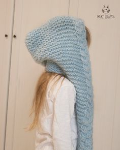 "+ FREE gift pattern! Princess hood with long braids, here is hood Anna. Knitted with super bulky yarn in two pieces, the garter stitch hood has a braided cable decorating the edge which ends in long braids. Cute accessory for a little princess. Want to crochet this? Here's the pattern: https://www.etsy.com/listing/502954489/crochet-pattern-hooded-scarf-with-braids?ref=shop_home_active_1 This listing is only a PDF PATTERN in ENGLISH and not a finished product Sizes: toddler/child/adult Skill lev Hooded Scarf Knitting Pattern, Scarf Knit Pattern, Crochet Hooded Scarf Pattern, Hooded Scarf Pattern, Crochet Hooded Scarf, Scarf Knitting Pattern, Hood Girls, Crochet Baby Girl Dress, Beginner Knitting Pattern