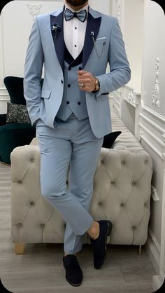 Dripped Outfits, Blue Prom Tuxedo, Blue Tuxedo Wedding, Blazer Waistcoat, Sky Blue Suit, Tuxedo Colors, Terno Slim, Prom Tuxedo, Suit Man