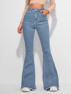 Flair Jeans, Outfit Jeans, Flare Leg Jeans, Cute Jeans, Light Wash Denim, Trendy Fashion Women, Contrast Stitch, Denim Women, Flare Jeans