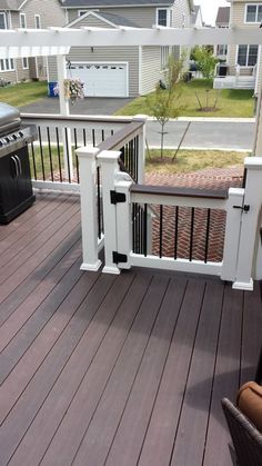 Front Porch Railing With Gate, Diy Deck Decor, Porch Gate, House Palette, Deck Gate, Cabin Deck, Top Of Stairs, Deck Makeover