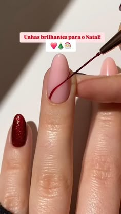 Está chegando a melhor época do ano 🎄 #inspiracaounhas #natal #unhas #esmaltacao #inspiracaoparanatal Simple Christmas Manicure Ideas, Red Nail Ideas Winter, Very Easy Christmas Nails, Winter Christmas Nails Almond, Polly Gell Nail Designs, Christmas Nail Art Designs Easy Diy Ideas, Easy Christmas Nails For Beginners, Easy Christmas Nail Designs Step By Step, Christmas Nail Aesthetic