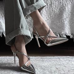 2024 New shallow toe cross patent leather silver slim high women heels one line buckle sandals women Hak Tinggi, New Party Dress, Pointy Heels, Dr Shoes, Luxury Designer Shoes, Modern Sandals, Women Platform Sandals, Shoes Heels Classy, Summer Slippers