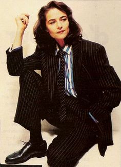 Women In Suits, Woman In Suit, Charlotte Rampling, Pose Reference Photo, Mode Inspo, Mode Inspiration, Looks Vintage, Aesthetic Clothes