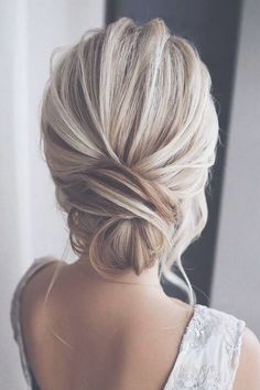 Low Bun Hairstyles, Mother Of The Bride Hair, Best Wedding Hairstyles, Peinados Fáciles Para Cabello Corto, Penteado Cabelo Curto