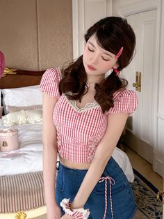 ❤︎ Tops de ruban couleur en dentelle de fraise crème❤︎ Ribbon Quilt, Press The Button, Pearl Bag, College Bags, Heart Bag, Gift Of Time, 5 S, Quilted Bag, Cute Bags