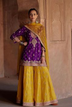 Yellow And Purple Outfit Indian, Punjabi Salwar Suits Bridal, Shrara Grara Design Wedding, Sharaaraa Design, Yellow Gharara For Haldi, Holi Outfits Women Indian, Banarsi Gharara Designs, Mehndi Outfit Bridesmaids, Pakistani Formal Dresses Party Wear