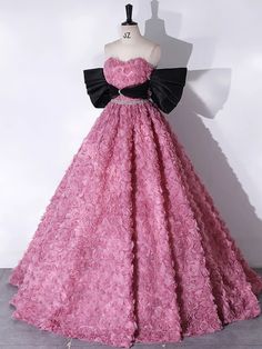 Floral Applique Ball Gown With Fitted Bodice, Elegant Ball Gown With Floral Applique, Elegant Floral Applique Gown For Debutante Ball, Elegant Gown With Floral Applique For Debutante Ball, Pink Floor-length Evening Dress For Debutante Ball, Pink Gown With Sweep Train For Banquet, Elegant Floral Applique Ball Gown For Parties, Pink Ball Gown For Banquet, Elegant Floral Ball Gown For Prom