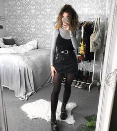 Grunge Stockings Outfit, Soft Grunge Work Outfits, Sophisticated Grunge Outfits, Black And Gray Outfits For Work, Soft Punk Outfits Aesthetic, Edgy Soft Summer Outfits, Minimalist Grunge Outfits, Punk Autumn Outfit, Soft And Edgy Outfits