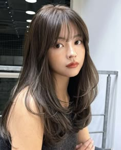 Asian Hair Square Face, Square Face Haircut Bangs, Square Face Long Hairstyles, Square Face Hairstyles With Bangs, Haircut Ideas For Square Face, Square Face Bangs, Square Face Haircut, Square Haircut, Hairstyle For Square Face