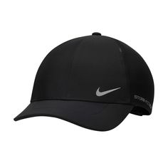 This Nike Club hat is ready to tackle wet weather. It has many innovative features like waterproof material, Storm-FIT repellent properties and Nike Aeorbill technology to promote breathability. A timeless design including a classic Nike swoosh and reflective elements create an authentic look. Nike Air Humara, Nike Mens Clothing, Nike Hat, Mens Club, Sports Football, Rain Or Shine, Wet Weather, Outdoor Activity, Personal Protective Equipment