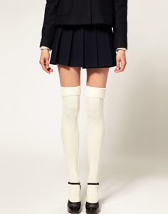 Mode Inspo, Knee Socks, Looks Chic, Knee High Socks, Fashion Killa, Miss Me, High Socks, Victoria Beckham, Miu Miu