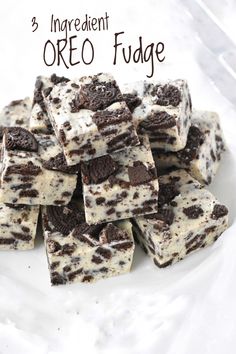 oreo fudge on a white plate with the words 3 ingredient oreo fudge