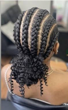 Curly Cornrows Braids, Feed In Braids Into Low Bun, Braided Bun Styles, Braided Hairstyles For Teens, Short Box Braids Hairstyles, Big Box Braids Hairstyles, Quick Natural Hair Styles, Feed In Braids Hairstyles, African Hair Braiding Styles