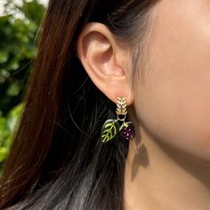 To accommodate more people, we have specially designed these earrings as a clip-on style. Each pair comes with silicone pads on the clips to ensure a comfortable fit. Sunlight adds a sweet aroma to the berries of Eden, and these fragrant fruits can bring you joy throughout the day. Delicate little berries hang from gold-plated zircon leaf-shaped clips, gently swaying with your movements like ripe fruit on a branch in the cool summer breeze, adding color and sweetness to your summer look. Materia Ripe Fruit, August Birthstone Jewelry, July Birthstone Jewelry, Ceramic Earring, Jewelry Ring Box, Cool Summer, Pearl Jewellery Earrings, Men's Jewelry Rings, Summer Breeze