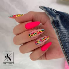 Bright Summer Almond Nails, Neon Acrylic Nails Designs, Neon Nail Ideas Summer Almond, Bright Summer Nails Designs Neon, Nail Designs Bright Colors, Bright Neon Acrylic Nails Summer, Dope Nail Designs Short, Dope Nail Designs Summer, Neon Nails Acrylic