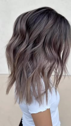 Dark Brown To Mushroom Brown Hair, Mushroom Tone Hair, Medium Length Mushroom Brown Hair, Mushroom Brown With Dark Roots, Mushroom Brown Curtain Bangs, Ombre Hair Brown Blonde, Mushrooms Hair Color, Dark Root Mushroom Balayage, Grey Mushroom Hair Color