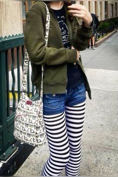 Tweemo Aesthetic, Childish Outfits For Women, 2010s Twee Aesthetic, Tweemo Style, 2010s Twee Fashion, 2017 Aesthetic Outfits, Mpdg Outfits, 2013 Fashion Tumblr