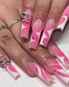 Fake Acrylic Nails, Fake Nails Long, Glitter Rosa, Airbrush Nails, Heart Nail, Nagel Tips, Manicure Tips, Ballerina Nails, Nail Forms