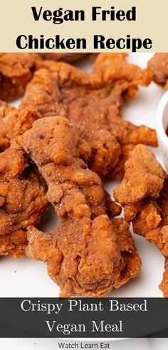 Crispy Meatless Vegan Fried Chicken Recipe - Perfect as a meal or snack Vegan Chitterlings, Vegetarian Fried Chicken, Vegan Acorn Squash Recipes, Vegan Chicken Recipes, Wfpb Vegan, Lentils Vegan, Vegan Fries