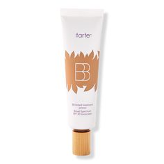 BB Blur Tinted Moisturizer Broad Spectrum SPF 30 Sunscreen - tarte's Amazonian Clay BB Tinted Moisturizer is a ''no-makeup'' must-have for healthy-looking skin!BenefitsSkin-comforting antioxidant blend nourishesSPF 20 protects skin from harmful UVA/UVB raysFormula helps control oil breakthroughLight coverage evens & enhances skinIdeal for normal, dry & combination skinLightweight, moisturizing formula delivers a natural finishHelps blur the look of fine lines & wrinklesFeaturesNatural finishDerm Tarte Foundation, Safe Sunscreen, Dope Makeup, Favorite Makeup Products, Makeup Must Haves, Make Up Looks, Moisturizer With Spf, Cc Cream, Daily Moisturizer