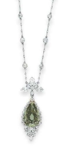 A Belle Epoque colored diamond & diamond necklace, with a pear-shaped fancy dark gray-yellowish green diamond, weighing approximately 5.84 carats. Circa 1910. Via Diamonds in the Library. Jewelry Vault, Dressy Jewelry, Queens Jewels, Fine Gold Necklace, Yellowish Green, Princess Jewelry, That Dress, Sparkle Necklace