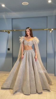 Bride Dress For Engagement, Ejaaz Couture Lehenga, Bridal Lehenga For Sangeet, Wedding Outfits For Reception, Ejaazcouture Lehenga Bridal, Dress Idea For Wedding, Indian Wedding Bride Lehenga, Ejaazcouture Lehenga, Party Gowns Indian Weddings